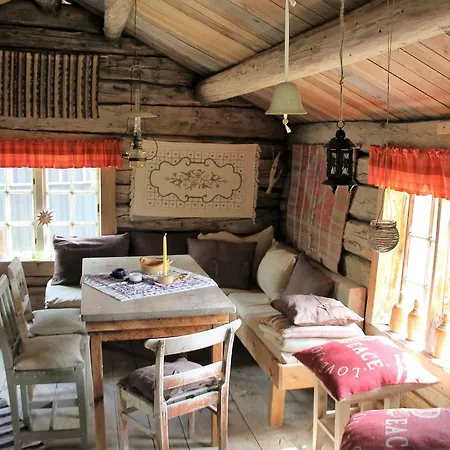 Casa de Férias Svartbakken Hytter *